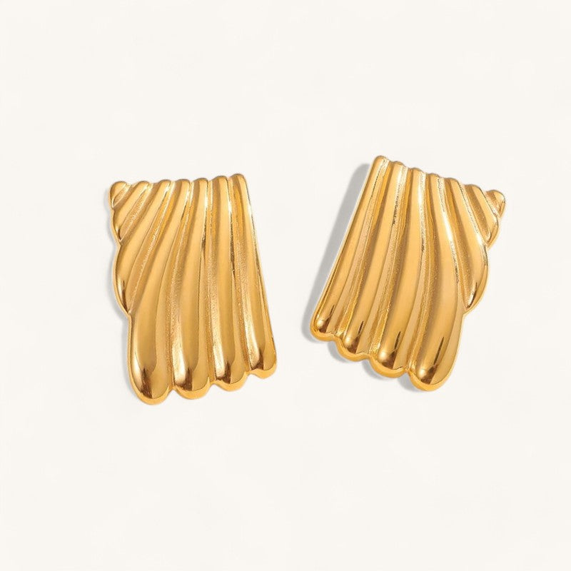 Ribbed Earrings