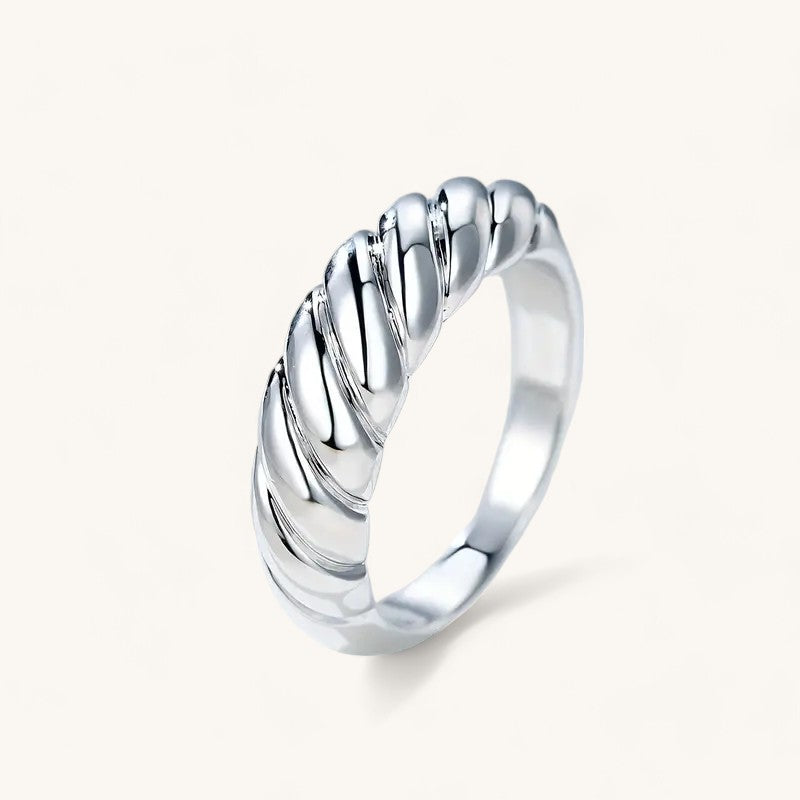 Twisted Ring